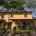 Casanova Di Nardini ファームステイ スカンディッチ